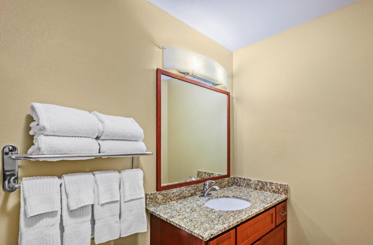 Candlewood Suites El Paso By Ihg Sunrise Acres Exterior foto
