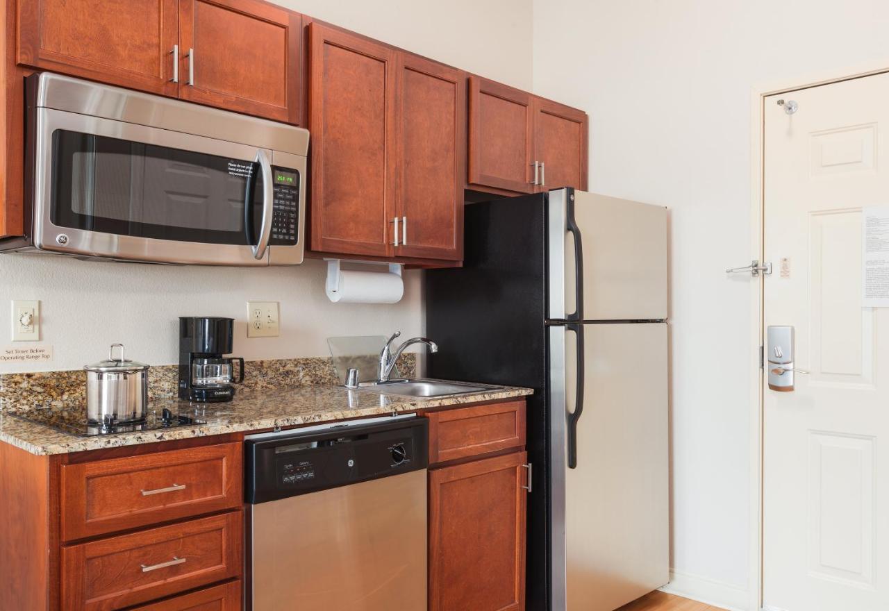 Candlewood Suites El Paso By Ihg Sunrise Acres Exterior foto