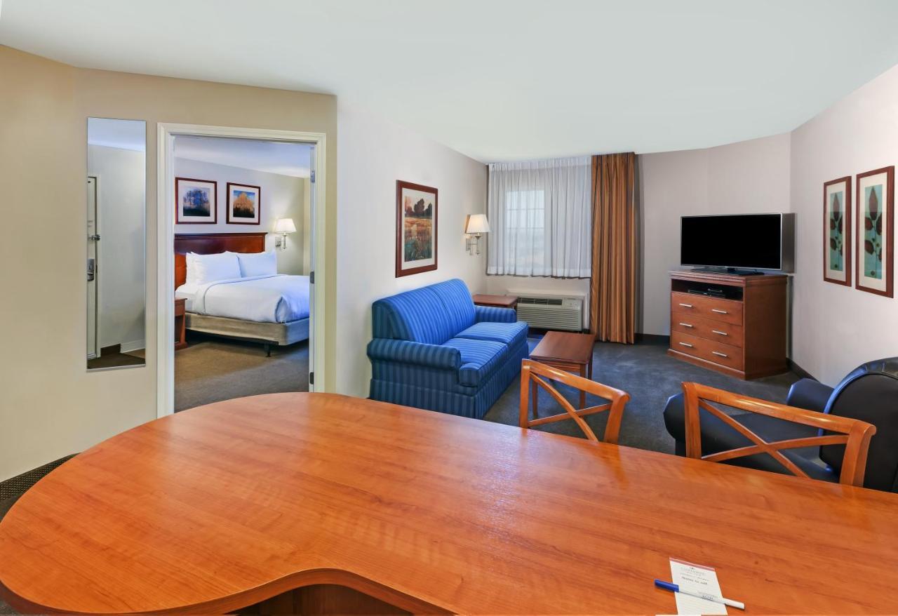 Candlewood Suites El Paso By Ihg Sunrise Acres Exterior foto