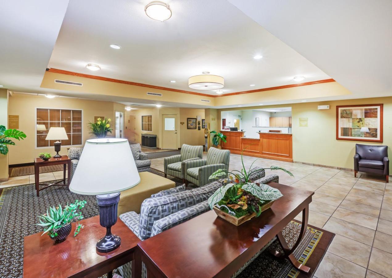 Candlewood Suites El Paso By Ihg Sunrise Acres Exterior foto